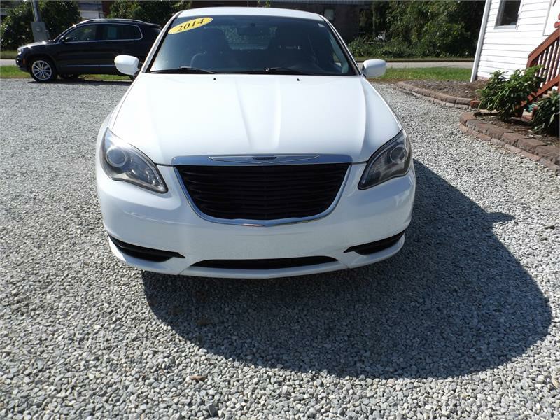 2014 Chrysler 200 Touring photo