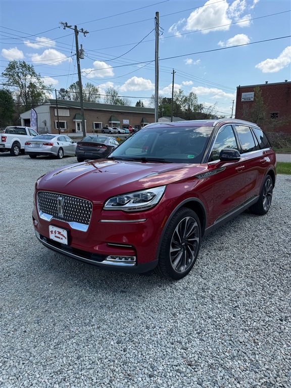 View vehicle photo 3