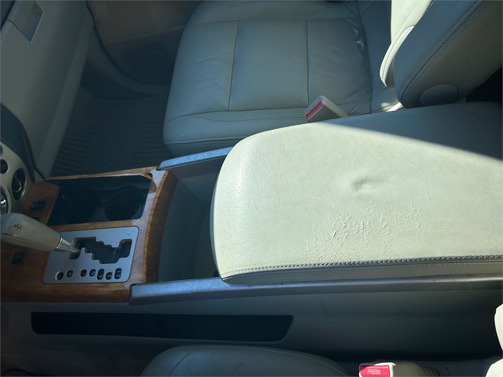 2006 Infiniti QX56 photo