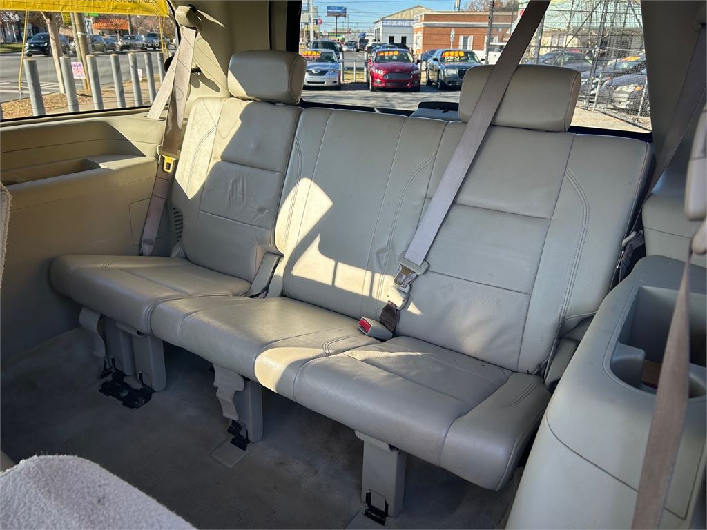 2006 Infiniti QX56 photo