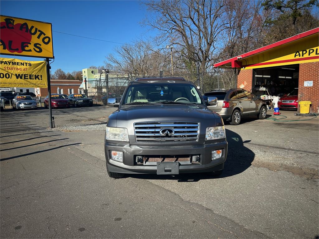 2006 Infiniti QX56 photo
