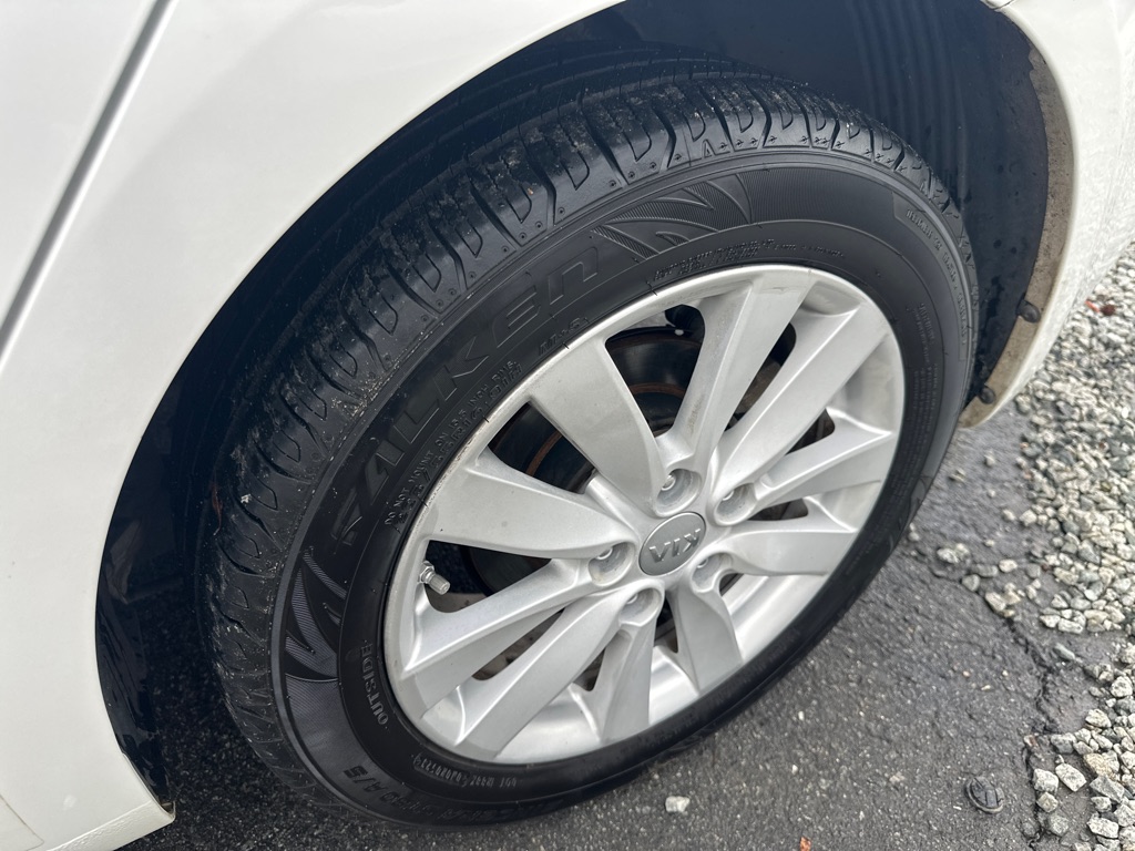 2014 Kia Forte EX photo