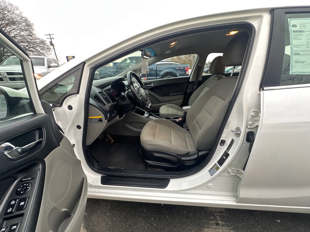 2014 Kia Forte EX photo