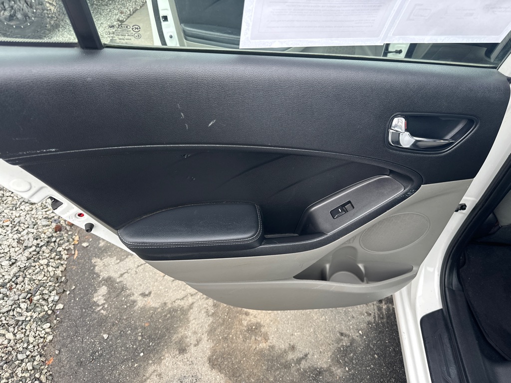 2014 Kia Forte EX photo
