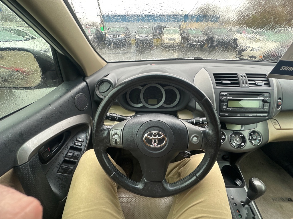 2012 Toyota RAV4 Limited photo