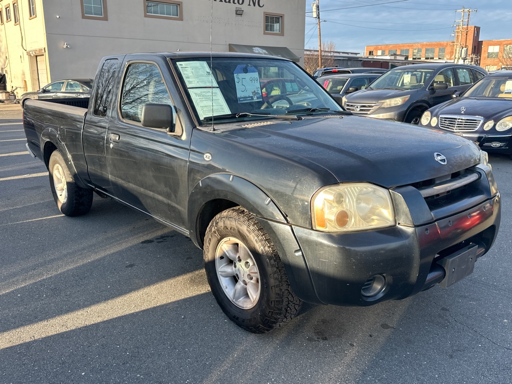 2003 Nissan Frontier XE photo