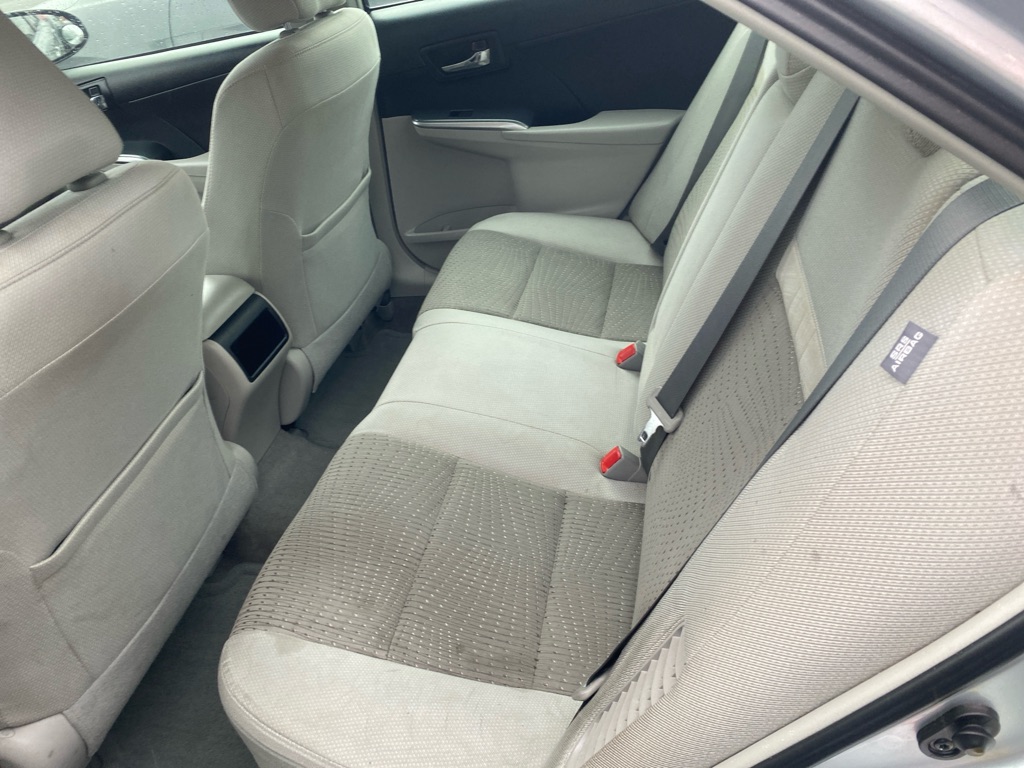 2014 Toyota Camry Hybrid LE photo