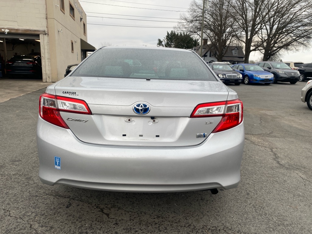 2014 Toyota Camry Hybrid LE photo