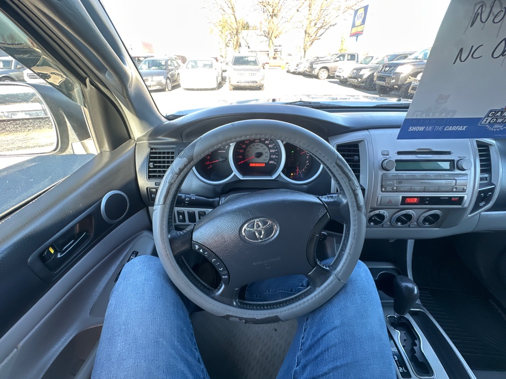 2010 Toyota Tacoma PreRunner V6 photo
