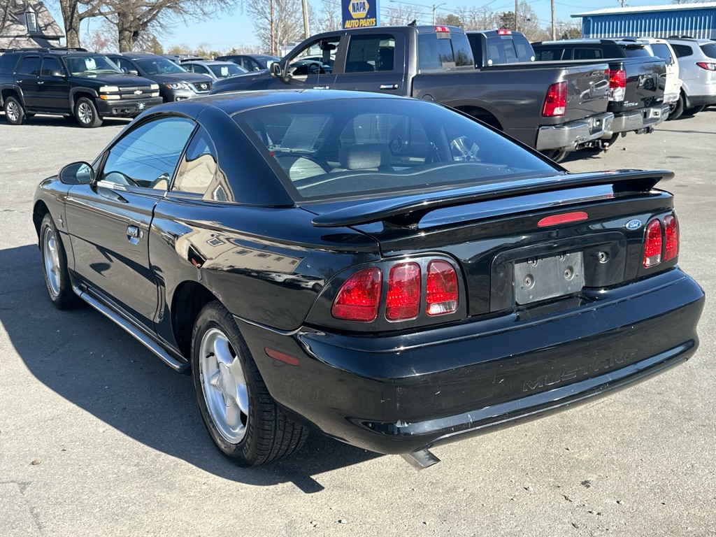 1998 Ford Mustang photo