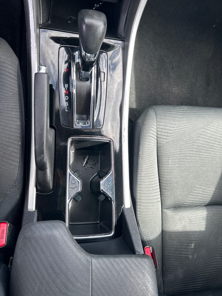 2017 Honda Accord LX  photo