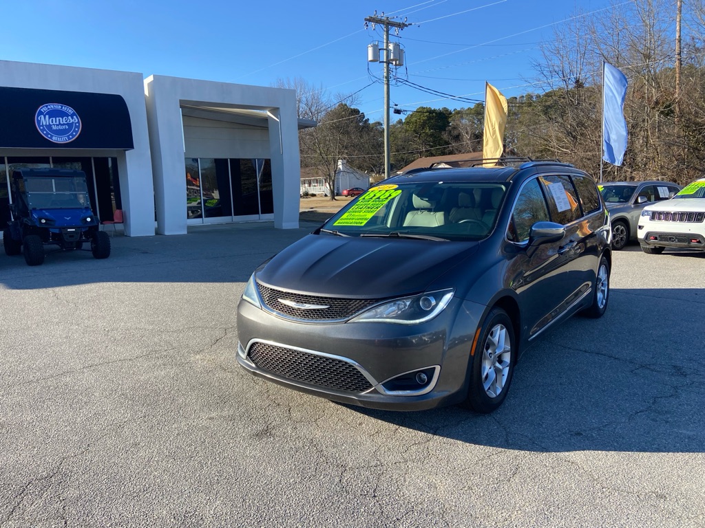 2019 CHRYSLER PACIFICA LIMITED 