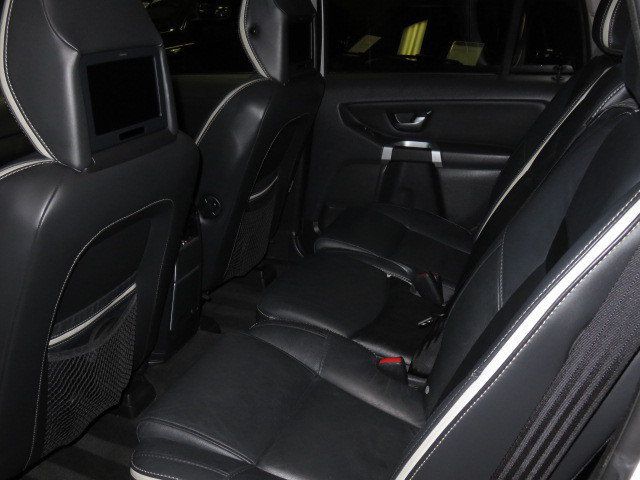 2009 Volvo XC90 V8 R-Design photo