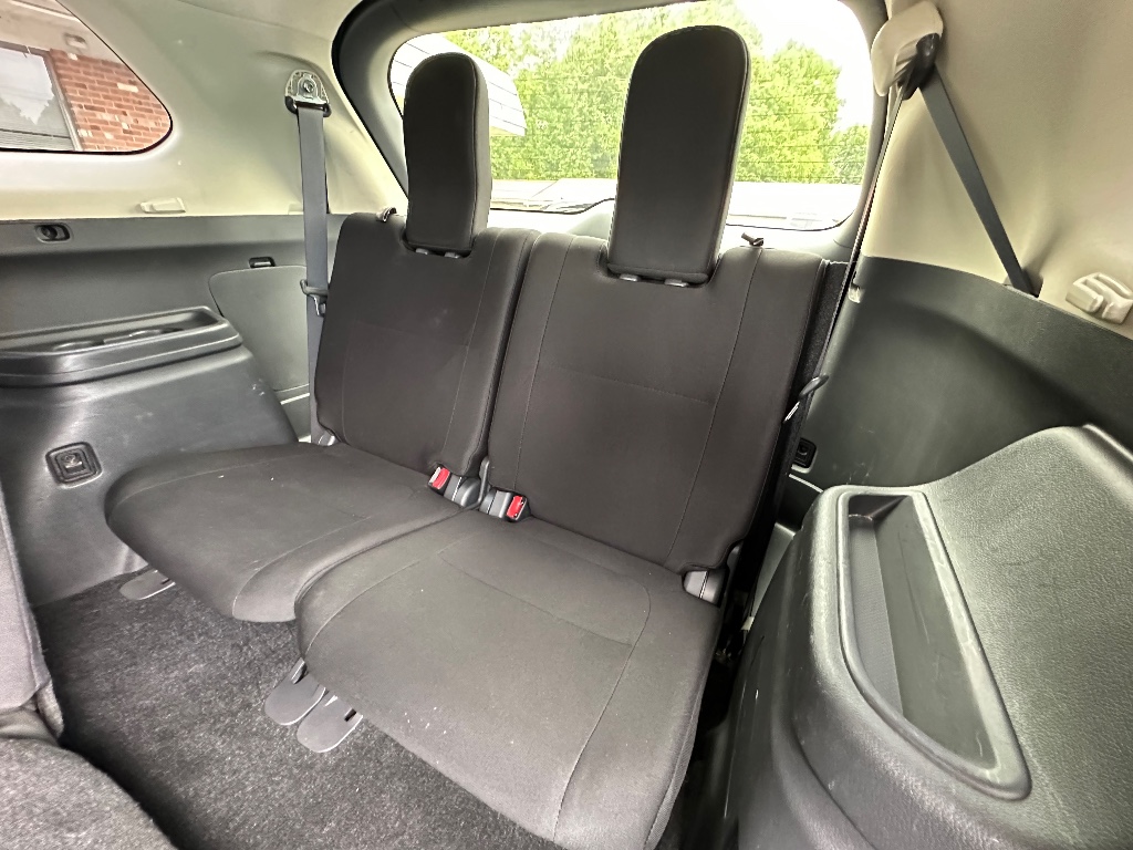 2014 Mitsubishi Outlander SE photo