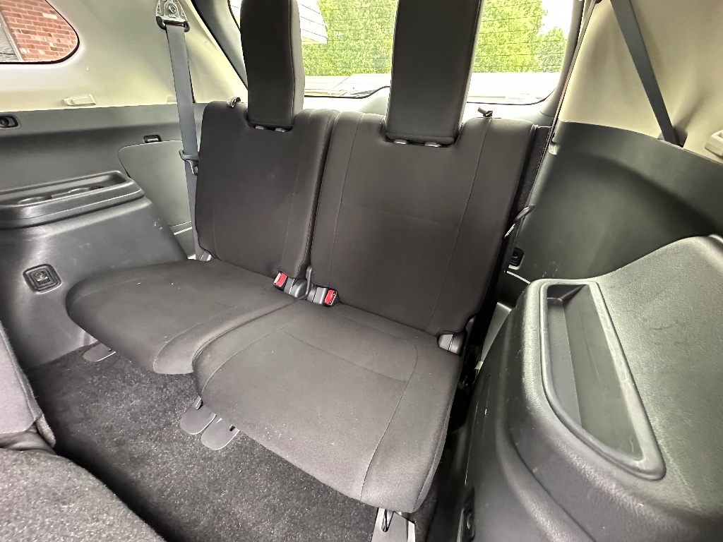 2014 Mitsubishi Outlander SE photo
