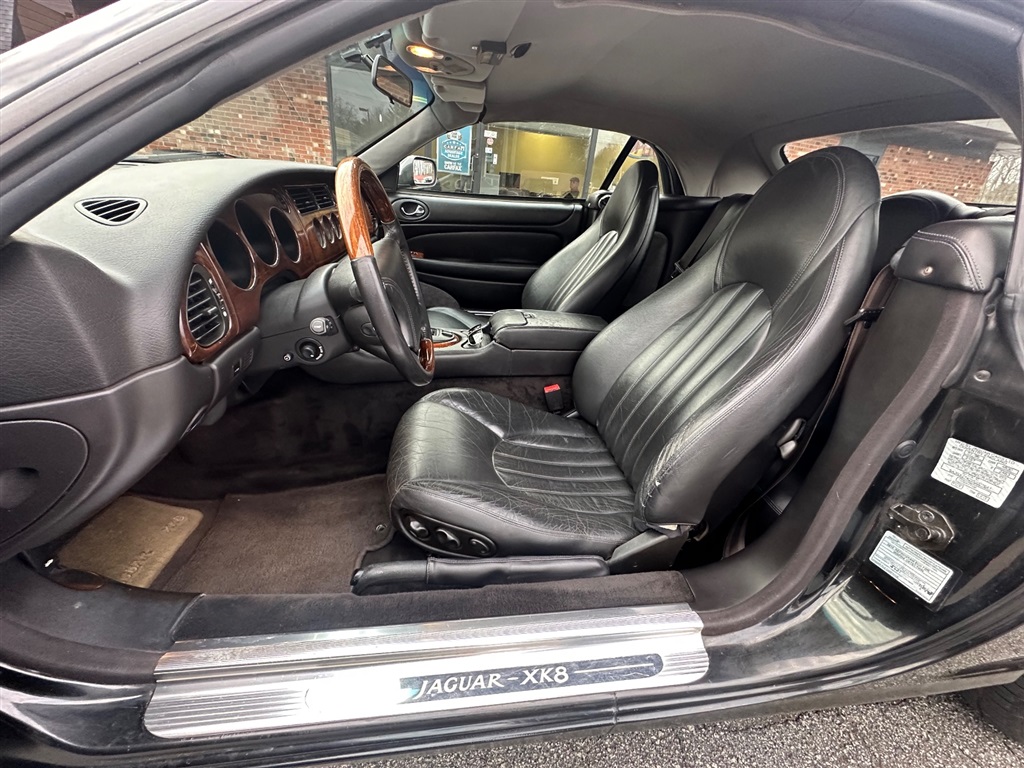 1997 Jaguar XK-Series XK8 photo
