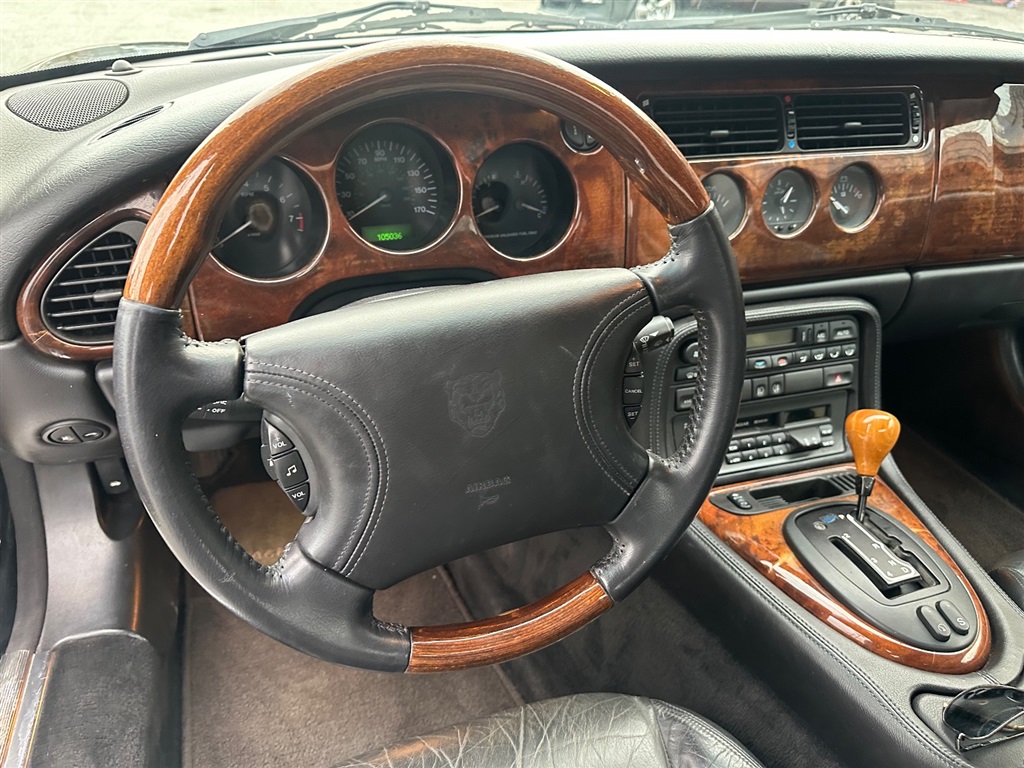 1997 Jaguar XK-Series XK8 photo