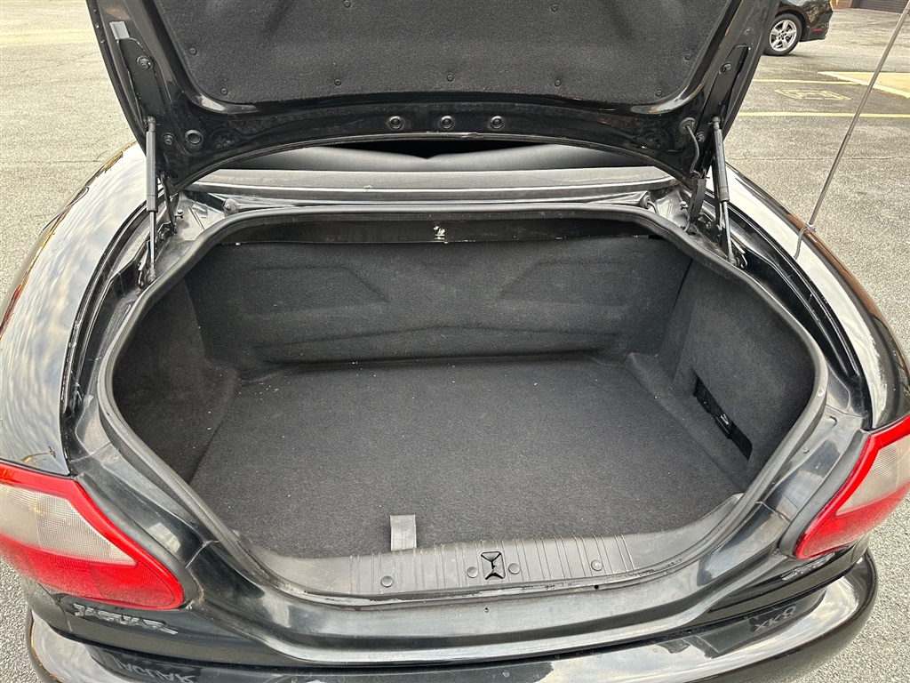 1997 Jaguar XK-Series XK8 photo