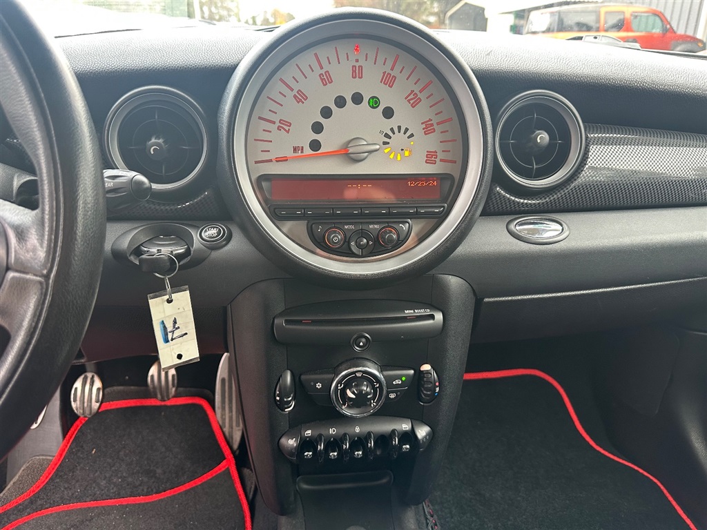 2012 MINI Cooper S photo