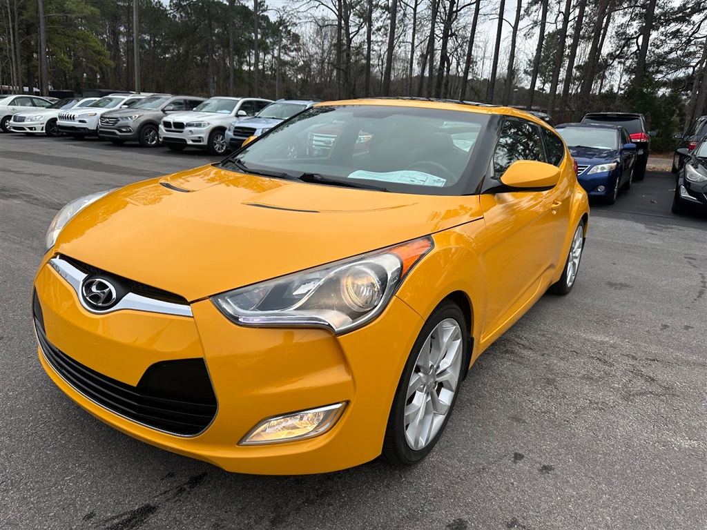 2012 Hyundai Veloster photo