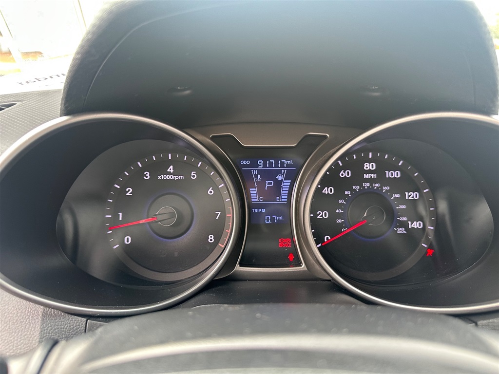 2012 Hyundai Veloster photo