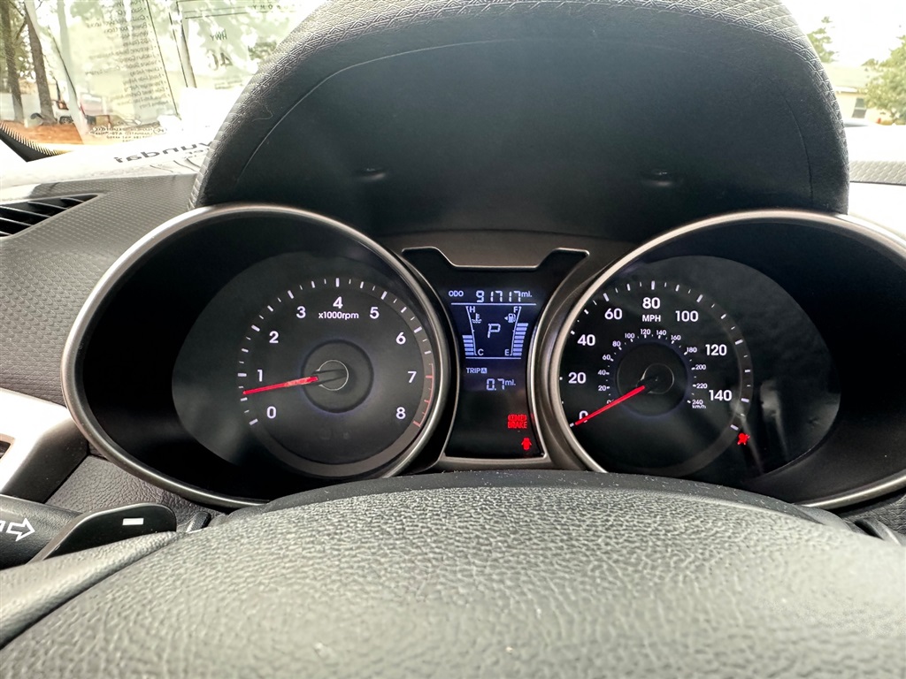 2012 Hyundai Veloster photo