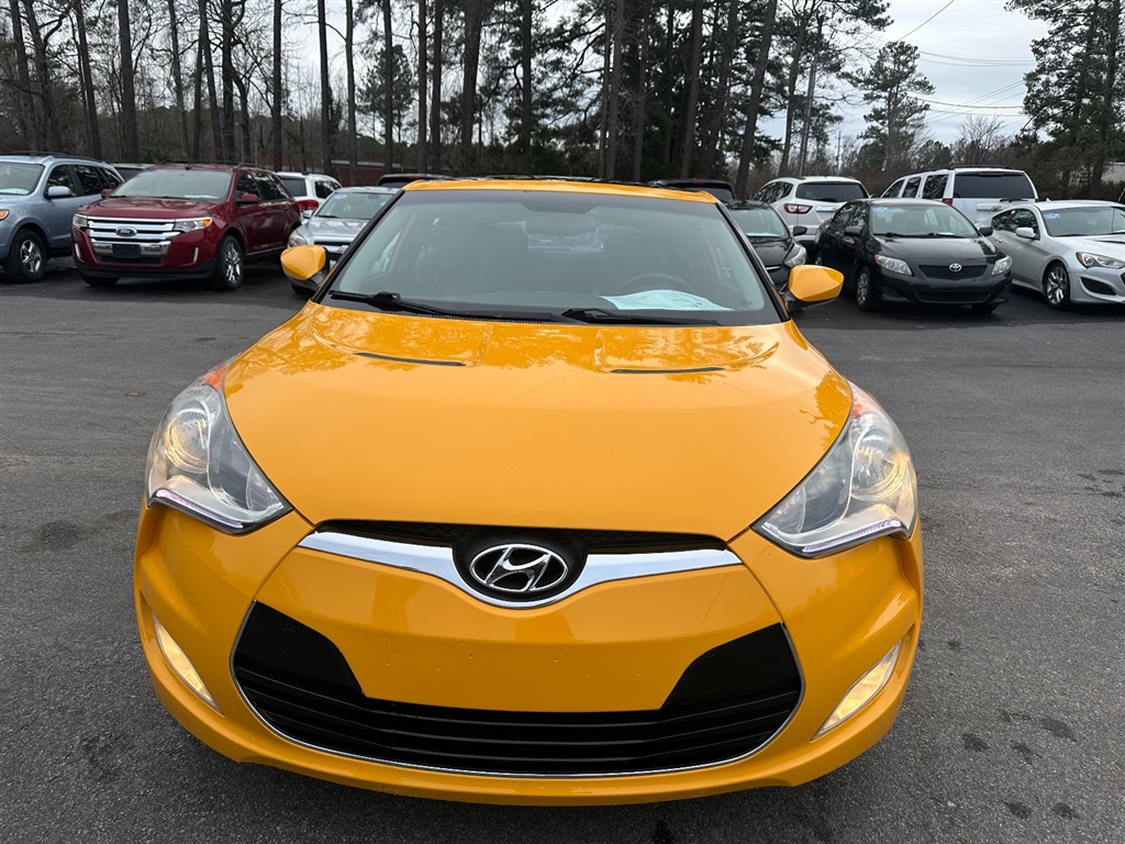 2012 Hyundai Veloster photo