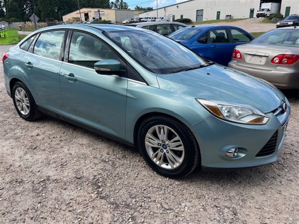 2012 Ford Focus SEL photo