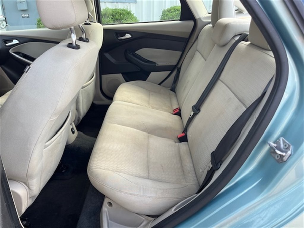 2012 Ford Focus SEL photo