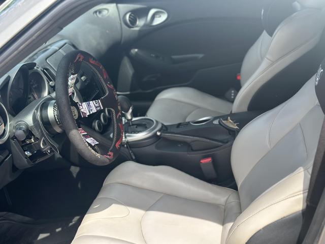 2009 Nissan 370Z Touring photo