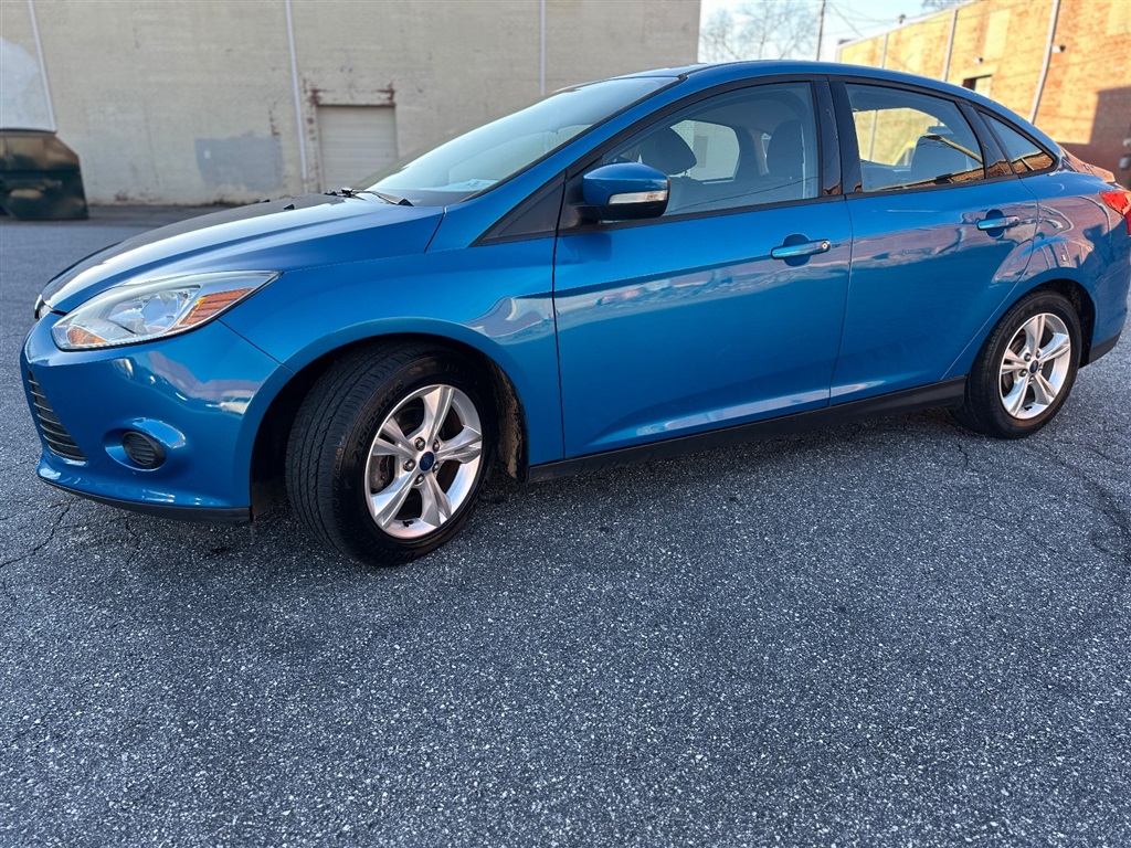 2014 Ford Focus SE photo