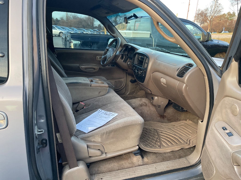 2002 Toyota Tundra Limited V8 photo