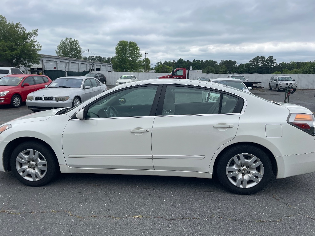2009 Nissan Altima 2.5 photo