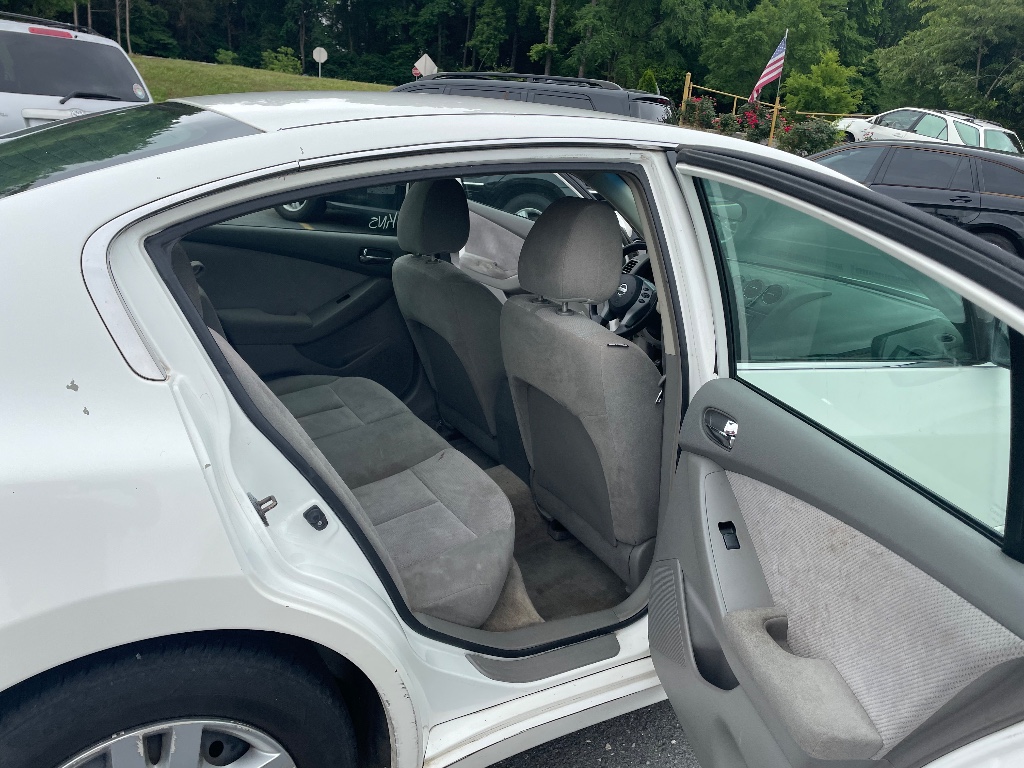 2009 Nissan Altima 2.5 photo