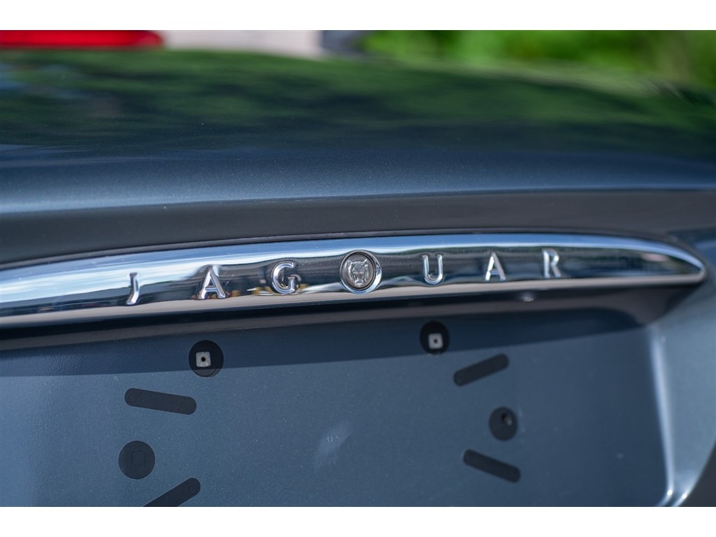 2001 Jaguar XK-Series XK8 photo