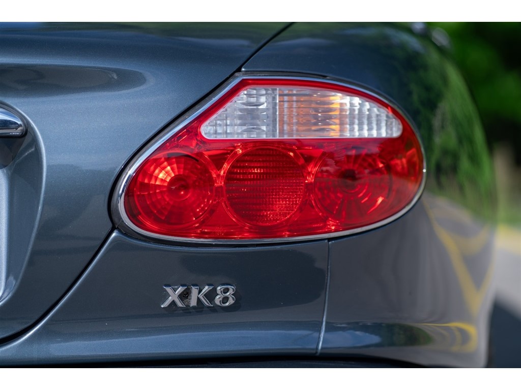 2001 Jaguar XK-Series XK8 photo