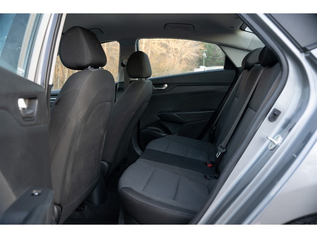 2021 Hyundai Accent SE  photo