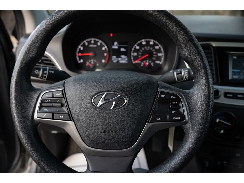 2021 Hyundai Accent SE  photo