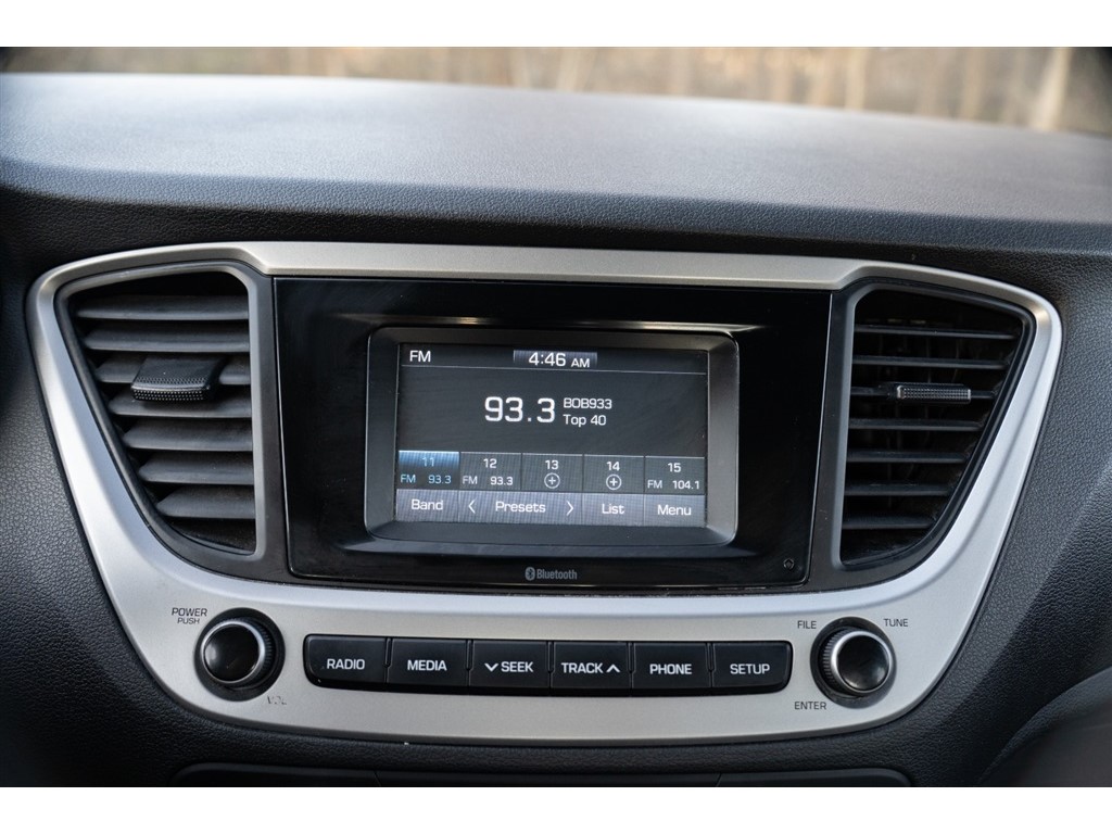 2021 Hyundai Accent SE  photo