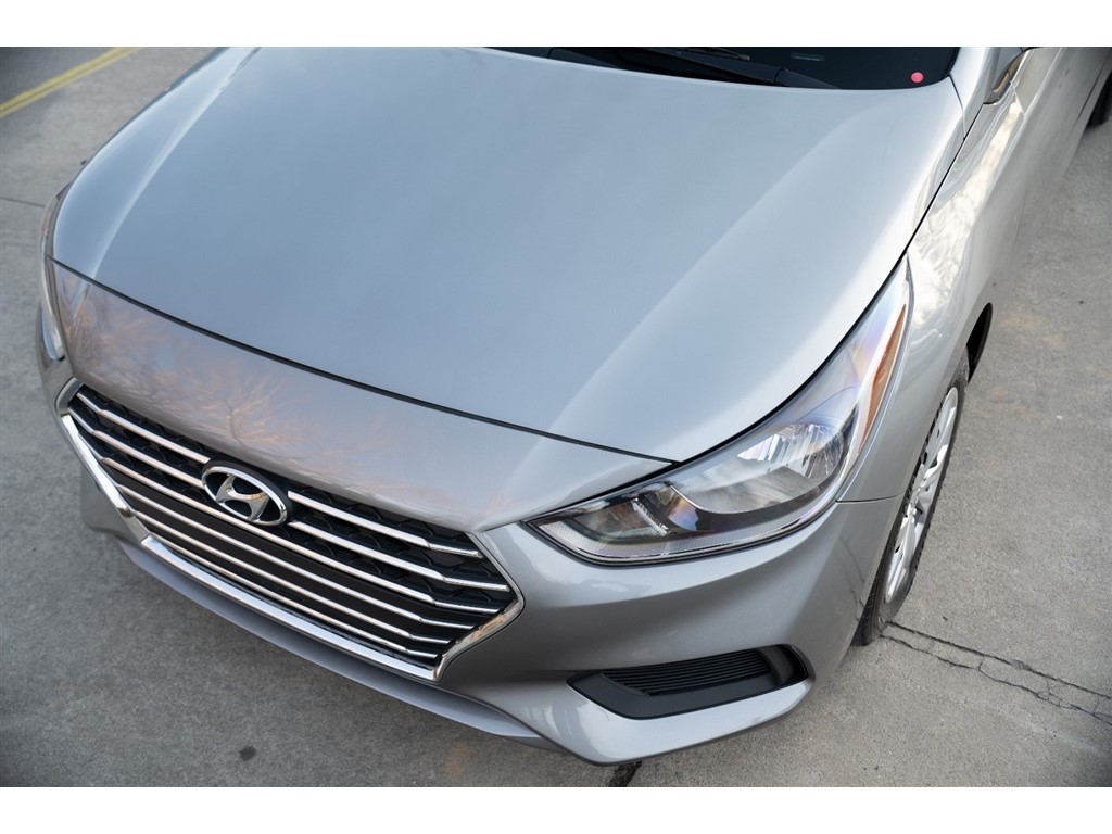 2021 Hyundai Accent SE  photo