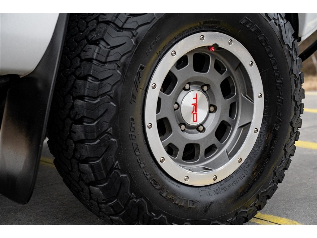 2013 Toyota Tacoma V6 photo
