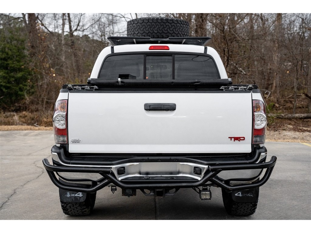 2013 Toyota Tacoma V6 photo