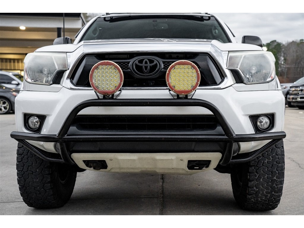 2013 Toyota Tacoma V6 photo
