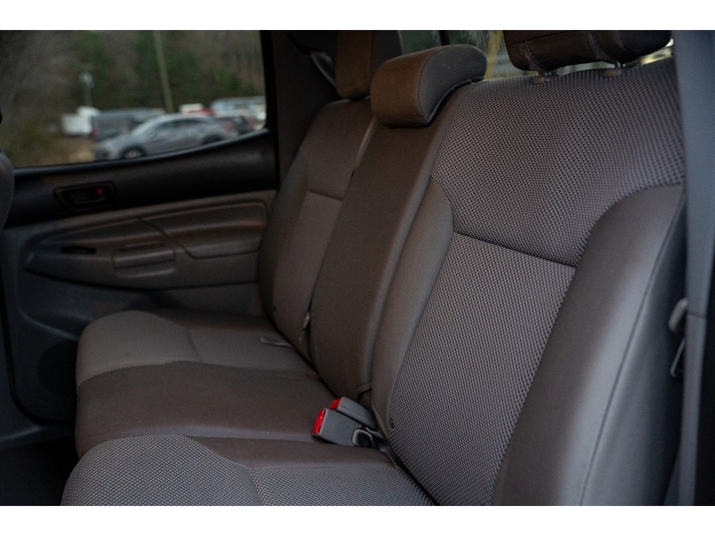 2013 Toyota Tacoma V6 photo