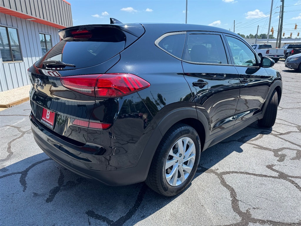 2019 Hyundai Tucson SE photo 4