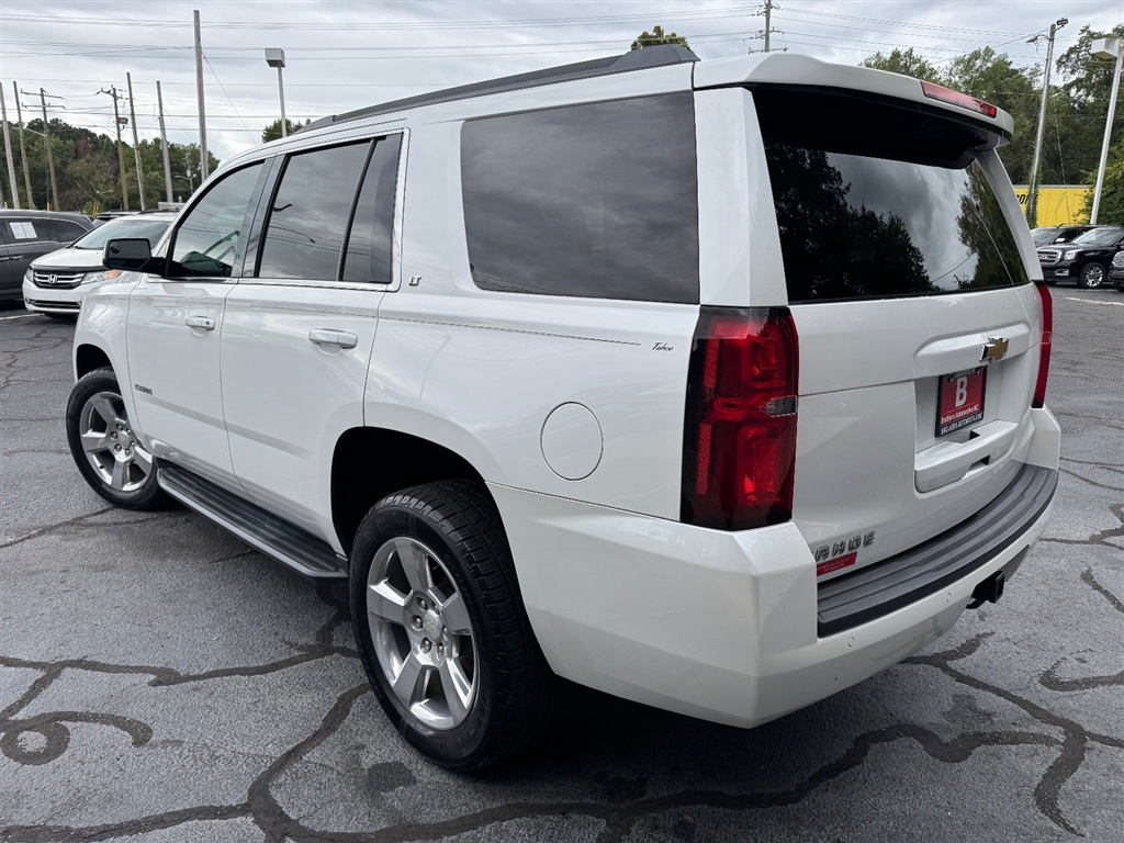 2018 Chevrolet Tahoe LT photo 3