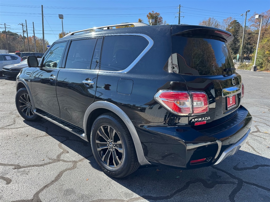 2017 Nissan Armada Platinum photo 2