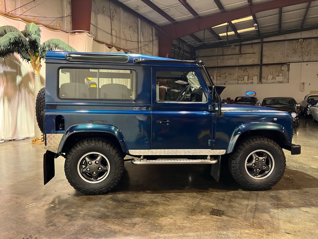 1998 Land Rover Defender 90 50th Anniversary Hard Top 26