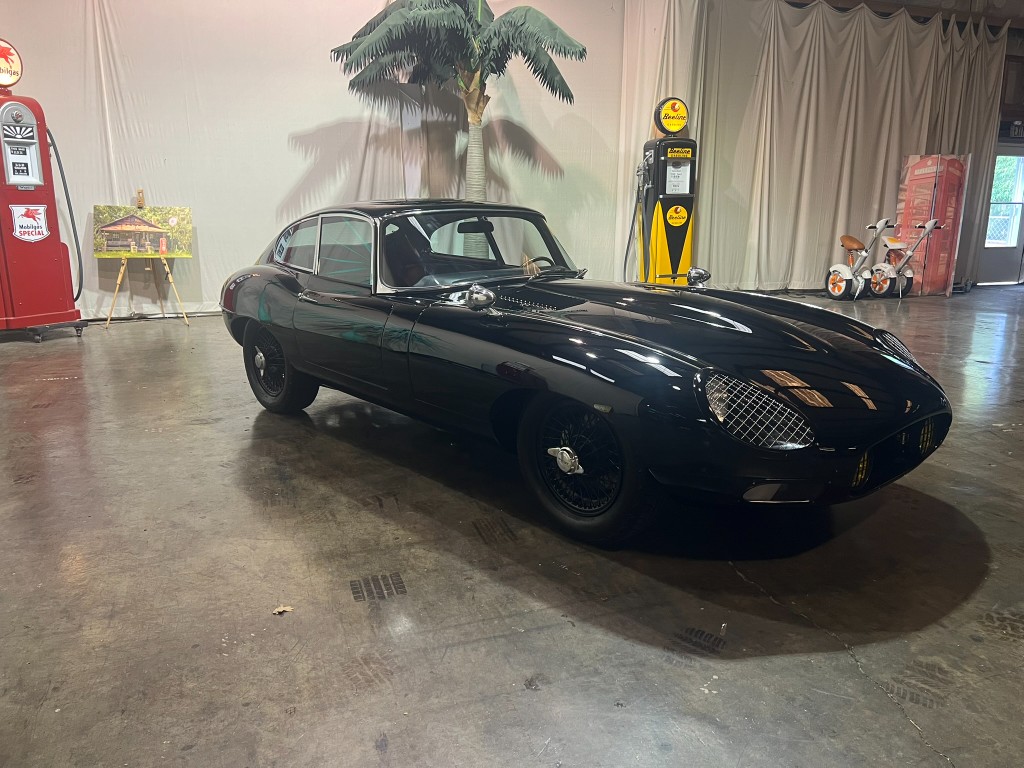 1969 Jaguar E-Type 2 DR Coupe 1