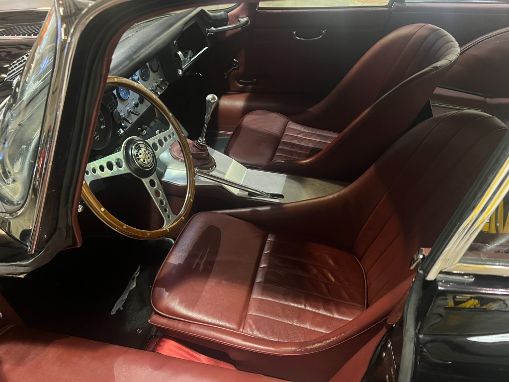 1969 Jaguar E-Type 2 DR Coupe 60